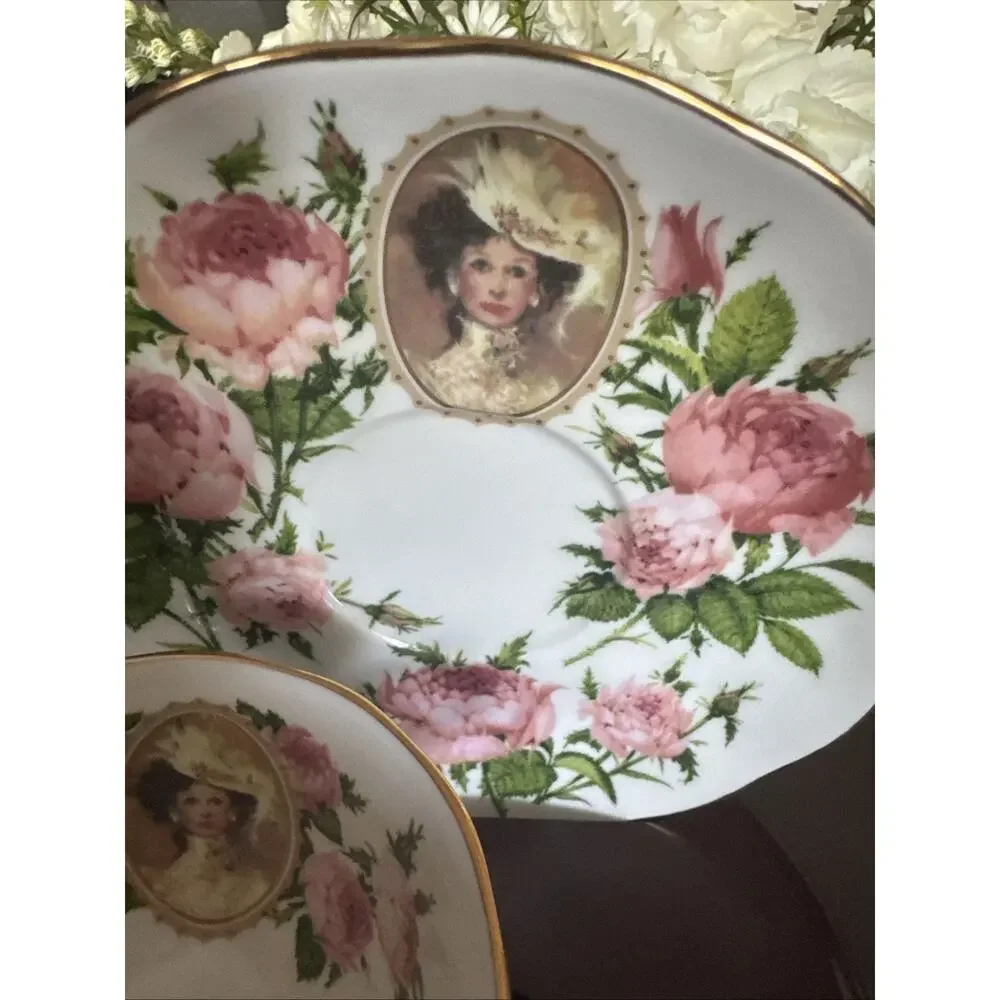 Honor Society Mrs. P.F.E. Albee 1991 Commemorative Tea Cup & Saucer Set (no box)